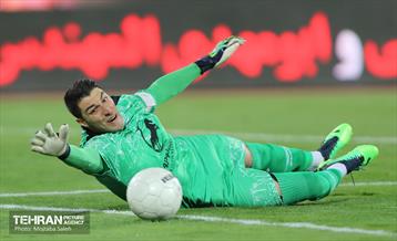 دیدار تیم های فوتبال پرسپولیس تهران و تراکتور سازی تبریز 15