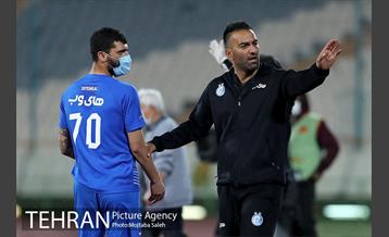 دیدار تیم های فوتبال استقلال و مس رفسنجان 15