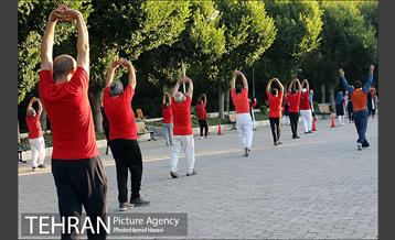 ورزش همگانی در پارک لاله 3