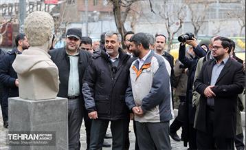 رونمایی از سردیس شهدای دانشجو 27