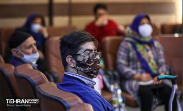 دیدار صمیمی شهروندان دارای معلولیت منطقه 5 با سیدمحمد آقامیری عضو شورا و احسان شریفی شهردار منطقه 5