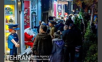 خرید کریسمس در تهران 16