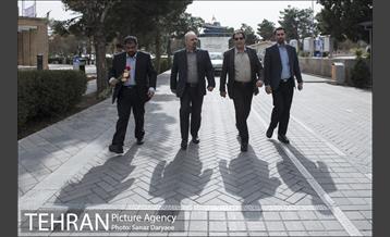 بازدید عبدالرحیم کرکه‌آبادی از سازمان بهشت زهرا (س)  23