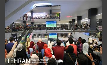 تماشای مسابقات جام جهانی فوتبال  30