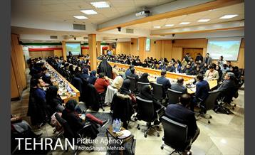 دیدار دانشجویان با شهردار تهران 7