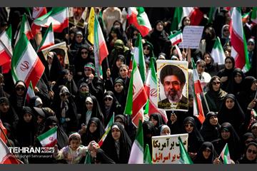 اجتماع «دختران جان‌فدای ایران»
