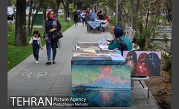 نوروزگاه هنر در پیاده‌راه بلوار کشاورز 7