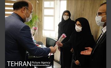 بازدید شهردار منطقه شش از بیمارستان فیروزگر و شرکت شهر سالم 10