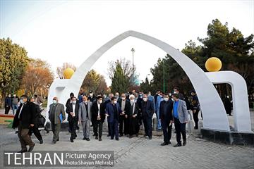 رونمایی از مقبره شهدای گمنام بوستان 22 بهمن 39