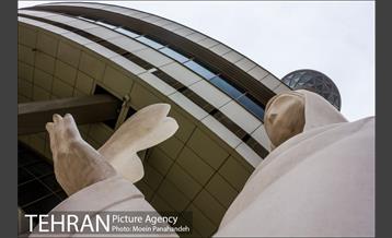 برج میلاد 26