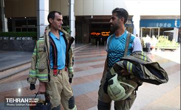 مسابقه پله‌نوردی آتش‌نشانان در برج میلاد 69