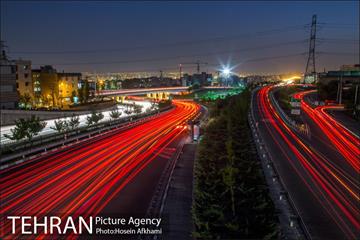 شب گردی در بزرگراه های تهران‎ 9