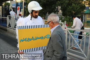 نمایش آدم فضایی ها فرشته های آموزش ترافیک  15