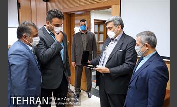 نشست صمیمانه شهردار تهران با جمعی از قهرمانان کاروان المپیک ایران 41