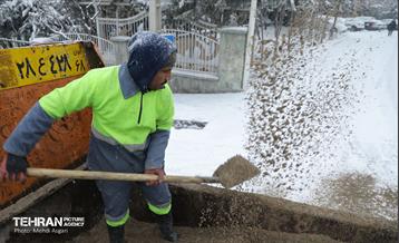 عملیات برف‌روبی در منطقه 2