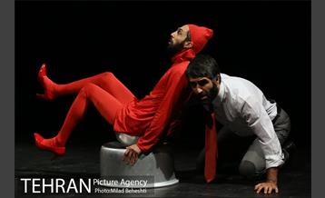 نمایش حکومت نظامی‎ 16