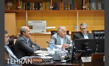 جلسه کمیسون عمران مجلس شورای اسلامی با حضور شهردار تهران 44