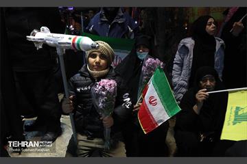 اجتماع مردم تهران در قدردانی از همراهی حزب الله لبنان 15