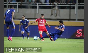 دیدار استقلال خوزستان و پرسپولیس در لیگ برتر فوتبال 22