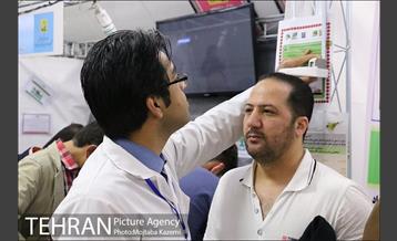 غرفه سلامت به مناسبت هفته سلامت در زیرگذر تئاتر شهر 11