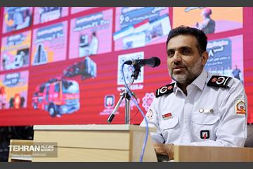 نشست مدیرعامل سازمان آتش‌نشانی تهران با کارکنان 24