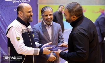 فینال مسابقات فوتسال جام اردی‌بهشت 16