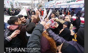 نمایش خیابانی شاهد عینی بمناسبت 22 بهمن  11