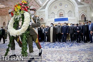تجدید میثاق شهردار تهران و مدیران شهری با بنیانگذار انقلاب اسلامی 41