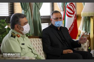 نشست شهردار تهران با فرمانده نیروی انتظامی 12