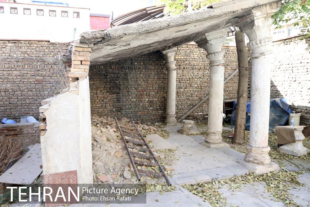 بازدید دکتر مسجدجامعی از مقبره ملک المتکلمین و صوراسرافیل  1