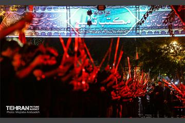 رژه‌ی شاه حسین گویان مکتب تشیع 1