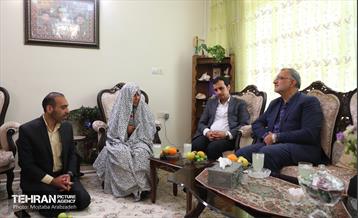 افتتاح مسجد حضرت علی اکبر(ع) و دیدار شهردار تهران از خانواده شهدای منطقه 13 9