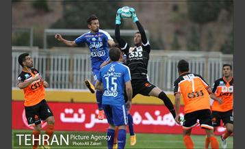 دیدار سایپا و استقلال در لیگ برتر فوتبال 18