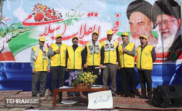 راهپیمایی ۲۲ بهمن در تهران - ۲ 39