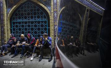 مراسم احیا شب بیست و یکم ماه مبارک رمضان در امام زاده صالح(ع) 32