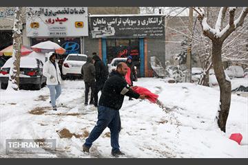 عملیات برف‌روبی در پایتخت 28