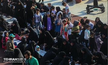 آیین آماده سازی دست سازه های نمدی برای کودکان اربعینی  4