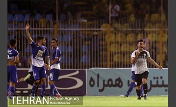 دیدار تیم های استقلال تهران و نفت مسجد سلیمان 5