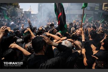 خیمه سوزان ظهر عاشورا در چهار راه گلوبندک  32