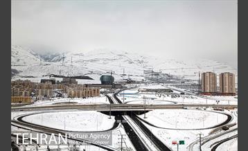 پس از یک روز برفی در پایتخت 16