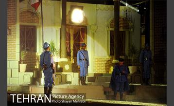 اجرای نمایش "رسول" در اراضی عباس آباد 17