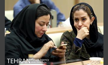 نشست هم اندیشی مهندس عارف نیا با خبرنگاران حوزه شهری 21