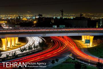 شب گردی در بزرگراه های تهران‎ 6