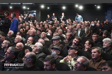 طرح تشویقی پرداخت الکترونیک کرایه تاکسی برای تاکسیرانان برتر 29