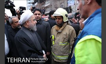 حضور رییس جمهور در محل ریزش ساختمان پلاسکو 10