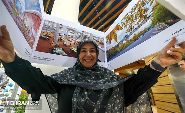 ششمین روز نمایشگاه شهرهای خواهرخوانده و توانمندی های مدیریت شهری تهران 16