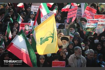 گرامیداشت حماسه ۹ دی در میدان امام حسین (ع) 17