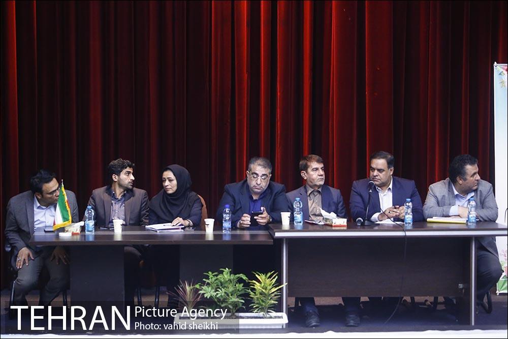 مراسم دیدار مردمی نمایندگان مجلس و اعضای شورای شهر تهران  12