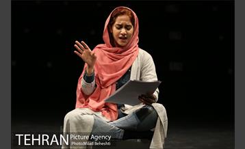 نمایشنامه خوانی میگی منو ببخشه؟‎ 11