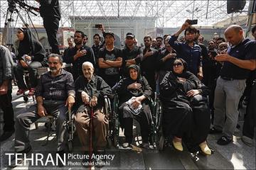 حضور شهردار در بین عزاداران امام حسین(ع)در حرم حضرت عبدالعظیم حسنی 22